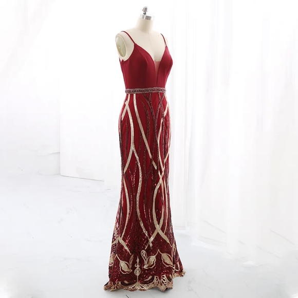 Suspender/Waist Diamond Embellishment Beaded Sequin Embroidery Mermaid dress - Picture 2 of 8